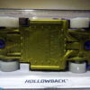 COCHE NUEVO A ESCALA 1/64 PERTENECIENTE A LA COLECCION HW GLOW WHEELS 2019.VISTA INFERIOR.