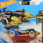 COCHE HW TH NUEVO A ESCALA APROXIMADA 1/64.