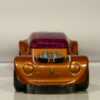 COCHE DE SEGUNDA MANO A ESCALA APROXIMADA 1/64. VISTA FRONTAL.