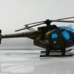 HELICOPTERO DEL EJERCITO NUEVO A ESCALA APROXIMADA 1/64.