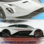 COCHE NUEVO 007 A ESCALA APROXIMADA 1/64.