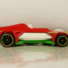 COCHE DE SEGUNDA MANO A ESCALA APROXIMADA 1/64.