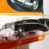 COCHE CLASICO DESCAPOTABLE NUEVO A ESCALA APROXIMADA 1/64. VISTA FRONTAL.