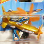 AVION NUEVO TH A ESCALA APROXIMADA 1/64.
