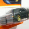 COCHE DEPORTIVO CLASICO NUEVO A ESCALA APROXIMADA 1/64. VISTA FRONTAL.