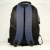 BACKPACK TAMAÑO ADULTO APTA PARA USO ESCOLAR. CON 7 BOLSILLOS, INCLUYENDO 2 LATERALES DE REJILLA. VISTA TRASERA.