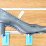ZAPATO EN PIEL NATURAL DE MUJER PARA SEVILLANAS Y FLAMENCO.