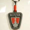 LLAVERO NUEVO DE GOMA Y METAL MARCA ROVER. VISTA FRONTAL.