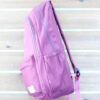 BACKPACK TAMAÑO ADULTO APTA PARA USO ESCOLAR. CON 7 BOLSILLOS INCLUYENDO PARA PORTATIL. VISTA LATERAL.