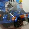 TODOTERRENO 4X4 NUEVO A ESCALA APROXIMADA 1/64. VISTA TRASERA.