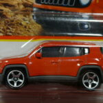 TODOTERRENO 4X4 NUEVO A ESCALA APROXIMADA 1/64.