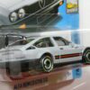 COCHE CLASICO DEPORTIVO NUEVO EN MINIATURA A ESCALA APROXIMADA 1/64. VISTA TRASERA.