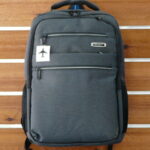 BACKPACK TAMAÑO ADULTO APTA PARA USO ESCOLAR, EQUIPAJE DE MANO BAJO ASIENTO.