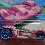 COCHE NUEVO TH EDICION LIMITADA A ESCALA APROXIMADA 1/64.