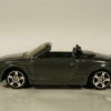 COCHE ROADSTER DE SEGUNDA MANO POCAS SEÑALES DE USO Y BUEN ESTADO GENERAL A ESCALA APROXIMADA 1/64.