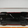 COCHE BERLINA NUEVO A ESCALA APROXIMADA 1/64. VISTA INFERIOR.