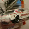 COCHE CLASICO DEPORTIVO NUEVO A ESCALA APROXIMADA 1/64. VISTA TRASERA.