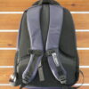 BACKPACK TAMAÑO ADULTO APTA PARA USO ESCOLAR Y VIAJES EN AVION. VISTA TRASERA.
