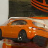 SUV NUEVO A ESCALA APROXIMADA 1/64. VISTA TRASERA.