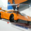 COCHE DEPORTIVO COUPE NUEVO A ESCALA APROXIMADA 1/64. VISTA FRONTAL.