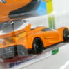 COCHE DEPORTIVO COUPE NUEVO A ESCALA APROXIMADA 1/64. VISTA TRASERA.