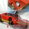COCHE DEPORTIVO CLASICO NUEVO A ESCALA APROXIMADA 1/64. VISTA FRONTAL.