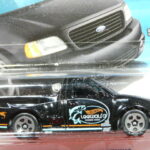FURGONETA PICKUP CLASICA NUEVA A ESCALA APROXIMADA 1/64