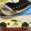 COCHE DEPORTIVO CLASICO NUEVO A ESCALA APROXIMADA 1/64.