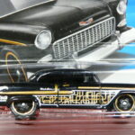 COCHE CLASICO DEPORTIVO COUPE NUEVO A ESCALA APROXIMADA 1/64.