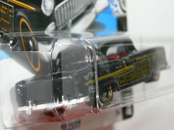 COCHE CLASICO DEPORTIVO COUPE NUEVO A ESCALA APROXIMADA 1/64. VISTA TRASERA.