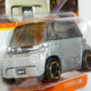COCHE ELECTRICO NUEVO A ESCALA APROXIMADA 1/64. VISTA FRONTAL.