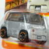 COCHE ELECTRICO NUEVO A ESCALA APROXIMADA 1/64. VISTA TRASERA.