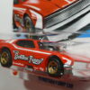 COCHE CLASICO DEPORTIVO COUPE NUEVO A ESCALA APROXIMADA 1/64. VISTA FRONTAL.