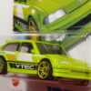 COCHE DEPORTIVO CLASICO NUEVO A ESCALA APROXIMADA 1/64. VISTA FRONTAL.