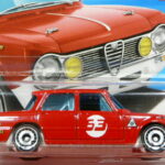 COCHE DEPORTIVO CLASICO NUEVO A ESCALA APROXIMADA 1/64.