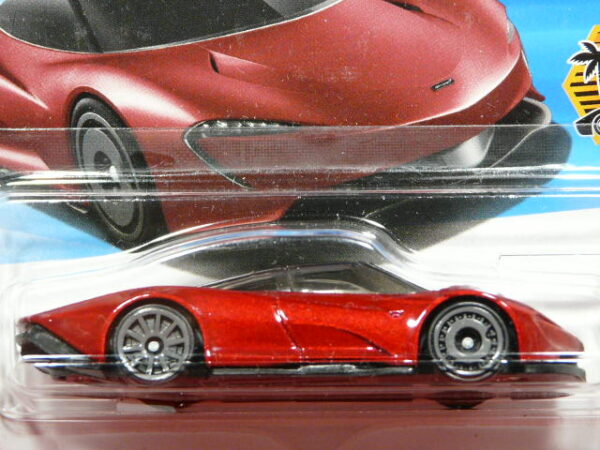 COCHE DEPORTIVO COUPE NUEVO A ESCALA APROXIMADA 1/64.