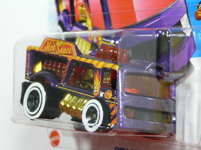 VEHICULO NUEVO TH EDICION LIMITADA A ESCALA APROXIMADA 1/64. VISTA TRASERA. VISTA FRONTAL.