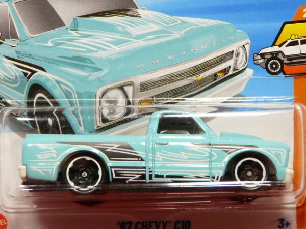 TODOTERRENO PICK UP NUEVO A ESCALA APROXIMADA 1/64.