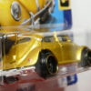 COCHE NUEVO A ESCALA APROXIMADA 1/64. VISTA TRASERA.