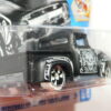 TODOTERRENO PICK UP CLASICA NUEVA A ESCALA APROXIMADA 1/64. VISTA TRASERA.