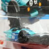 VEHICULO DE TRES RUEDAS NUEVO A ESCALA APROXIMADA 1/64. VISTA FRONTAL.