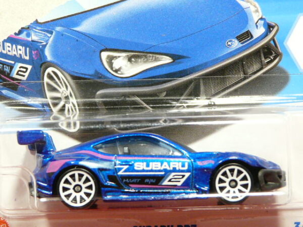 COCHE DEPORTIVO COUPE NUEVO A ESCALA APROXIMADA 1/64.