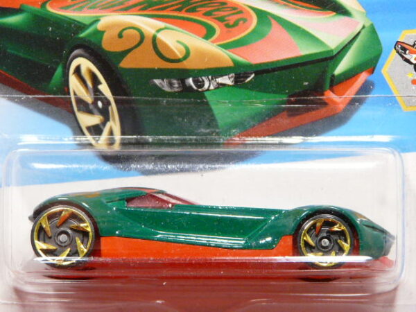 COCHE DE CARRERAS NUEVO A ESCALA APROXIMADA 1/64.