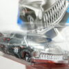 COCHE CLASICO DE CARRERAS NUEVO A ESCALA APROXIMADA 1/64. VISTA FRONTAL.