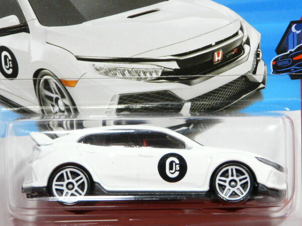 COCHE DEPORTIVO NUEVO A ESCALA APROXIMADA 1/64.