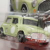 COCHE CLASICO NUEVO A ESCALA APROXIMADA 1/64. VISTA FRONTAL.