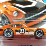 COCHE CLASICO DEPORTIVO COUPE NUEVO A ESCALA APROXIMADA 1/64.