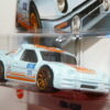COCHE DEPORTIVO NUEVO A ESCALA APROXIMADA 1/64. VISTA FRONTAL.