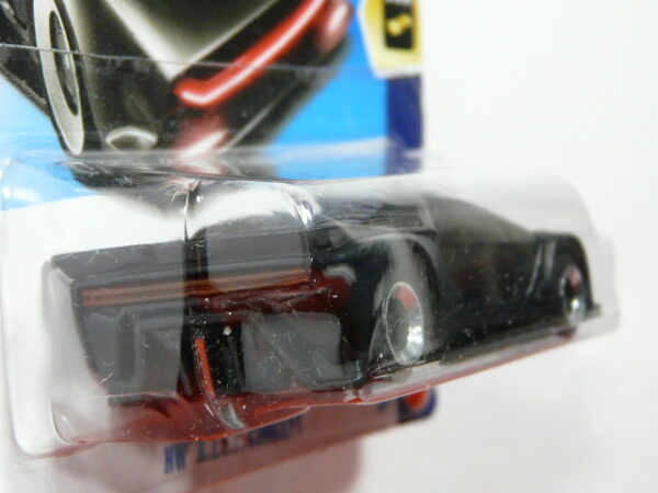 COCHE FANTASTICO VERSION MODERNA NUEVO A ESCALA APROXIMADA 1/64. VISTA TRASERA.