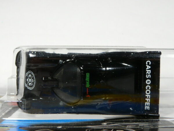 COCHE DE CARRERAS NUEVO A ESCALA APROXIMADA 1/64. VISTA AEREA.